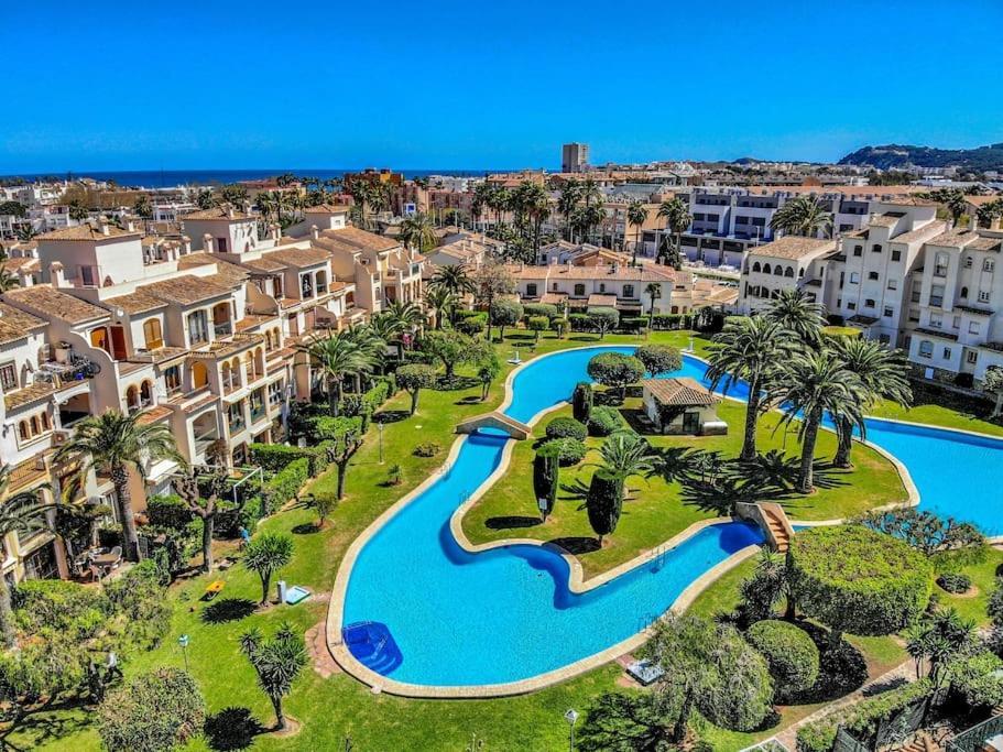 La Isla Casa Barnaby Villa Platja de Larenal Екстериор снимка